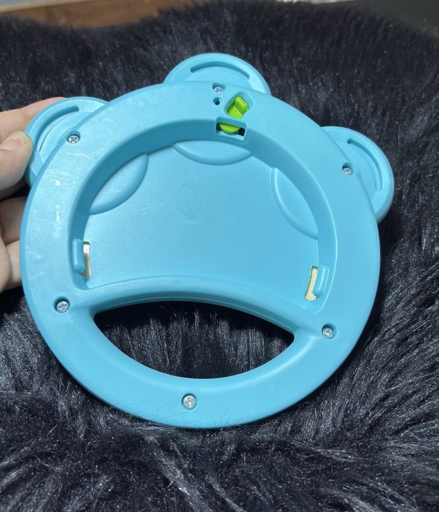 Leap Frog Tambourine (Category: Musical Instruments) located in Manila. Submitted by dallecloset_ii (Listing ID 1367919533, Image 3). Description: slightly used pa.