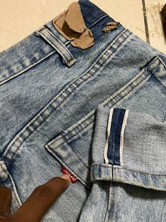 (Category: ) located in . Submitted by ayipthrift (Listing ID 1368011655, Image 1). Description: .