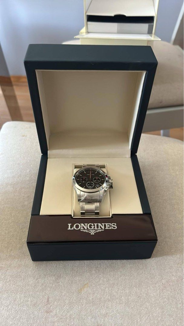 Longines Conquest V.H.P Chronograph 42mm (Category: Luxury Watches) located in San Juan City. Submitted by iammarhiz (Listing ID 1367978468, Image 1). Description: Brandnew from Japan 100% Authentic Slightly negotiable.