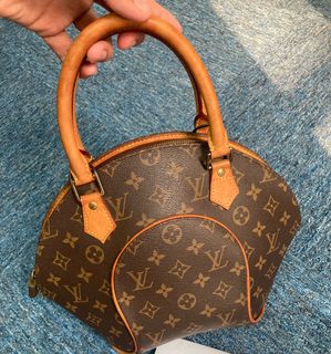(Category: ) located in . Submitted by mzzhr (Listing ID 1367922416, Image 1). Description: .