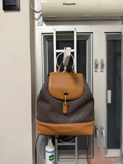 （分類：）位於 。 由 tangfourfour 提交（商品編號 1367970778，圖片 1）。簡介： 。