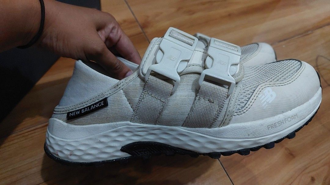 New balance Fresh Foam 700 (Category: Sneakers) located in Imus. Submitted by nomad.hub (Listing ID 1368020614, Image 2). Description: .