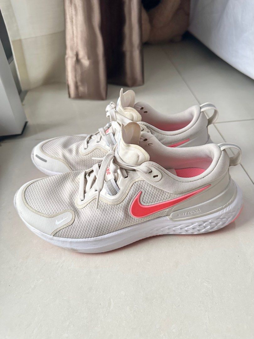 Nike React Miler Women's Running Shoes PLATINUM TINT-BRIGHT