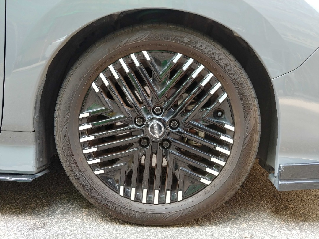 Nissan LEAF LUX Auto62863132392834114