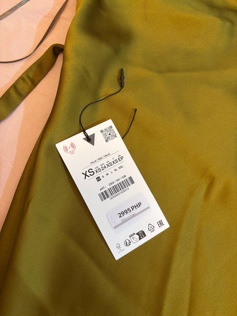Silky Zara Maxi Dress - Worn Once (Category: Dresses) located in Taguig. Submitted by trsshd (Listing ID 1367966487, Image 3). Description: Worn only once Still with tag (removed) Original price is ₱2995 Negotiable.