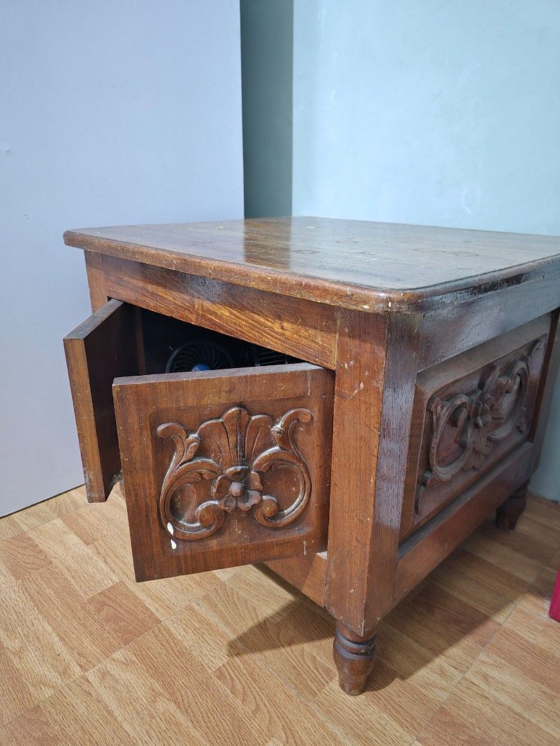 Solid narra bed side table (Category: Tables & Sets) located in Las Pinas. Submitted by southerncloset (Listing ID 1367982827, Image 3). Description: .
