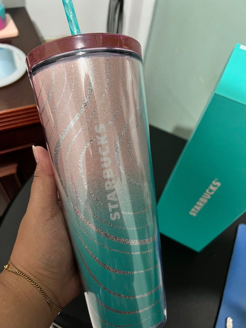 Starbucks Tumbler 2025 (Category: Water Bottles & Tumblers) located in Valenzuela. Submitted by greyzeep (Listing ID 1367926151, Image 2). Description: Brand new No issues ₱499 Mode of Payment: GCASH, BPI, Eastwest, Seabank Buyer to shoulder SF Meet ups: Valenzuela area, SM North Tower (weeksdays only) .