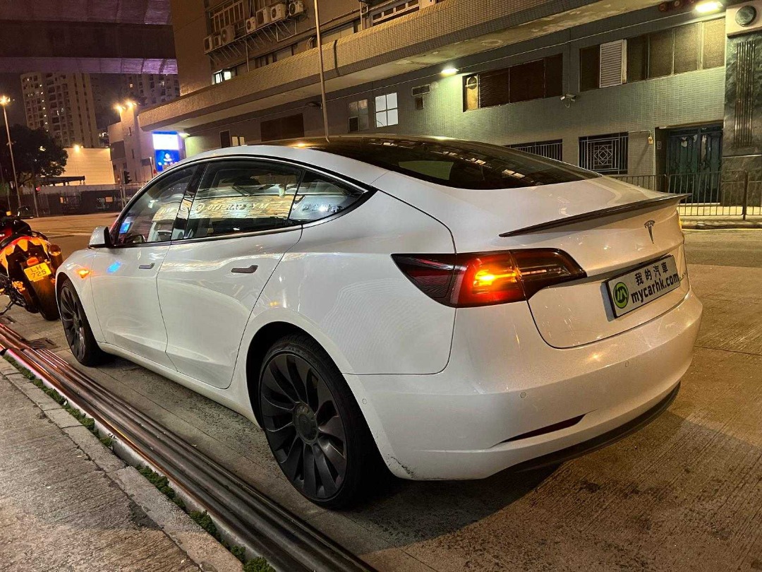 Tesla  MODEL 3 PERFORMANCE Auto62863130779265111