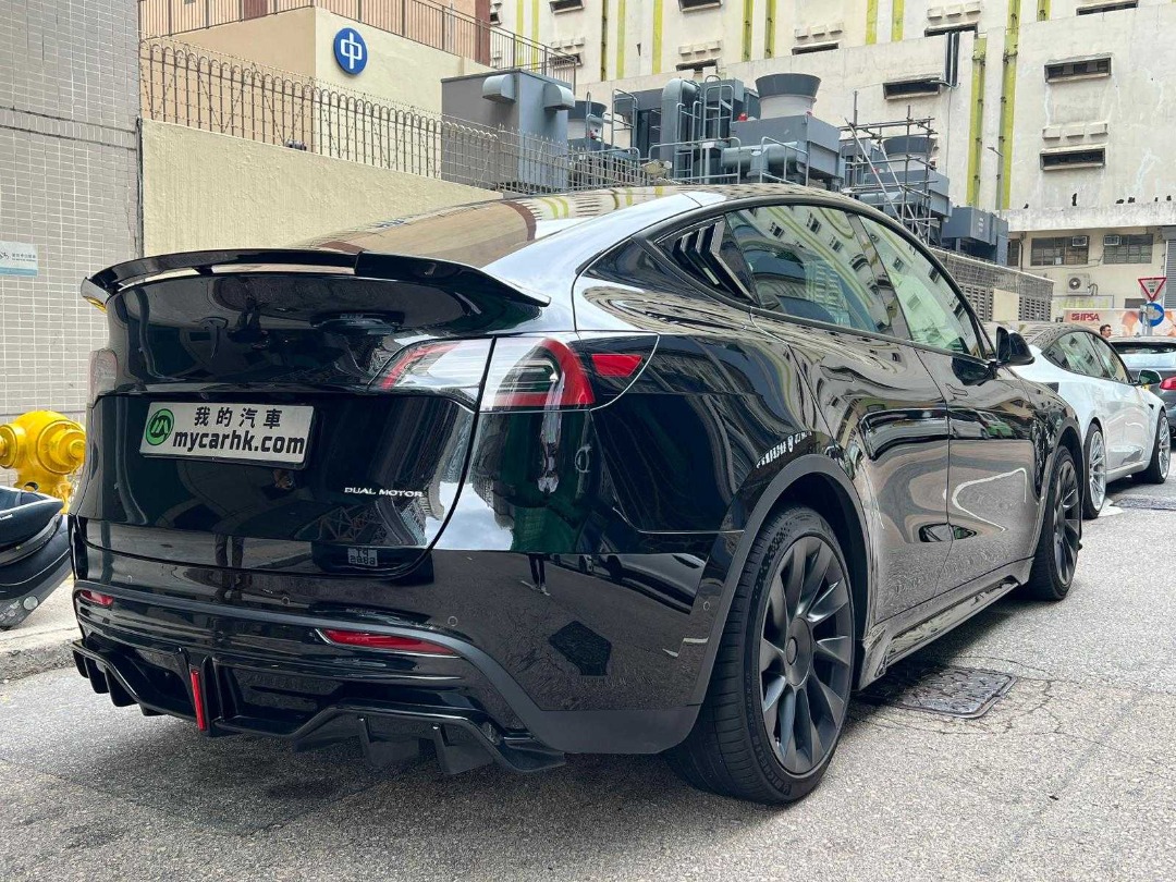 Tesla Model Y LR Auto62864837635457113