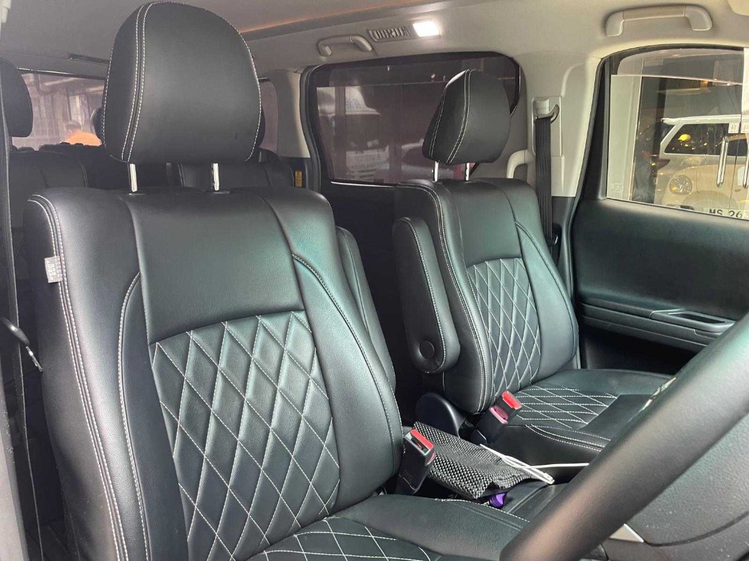 Toyota ALPHARD 2.4 Auto498325750106695686