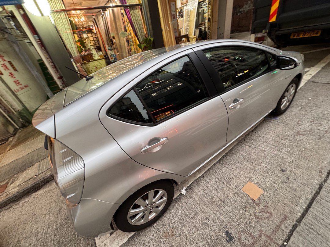 Toyota Prius 1.5 Hybrid (A)62863131417729112