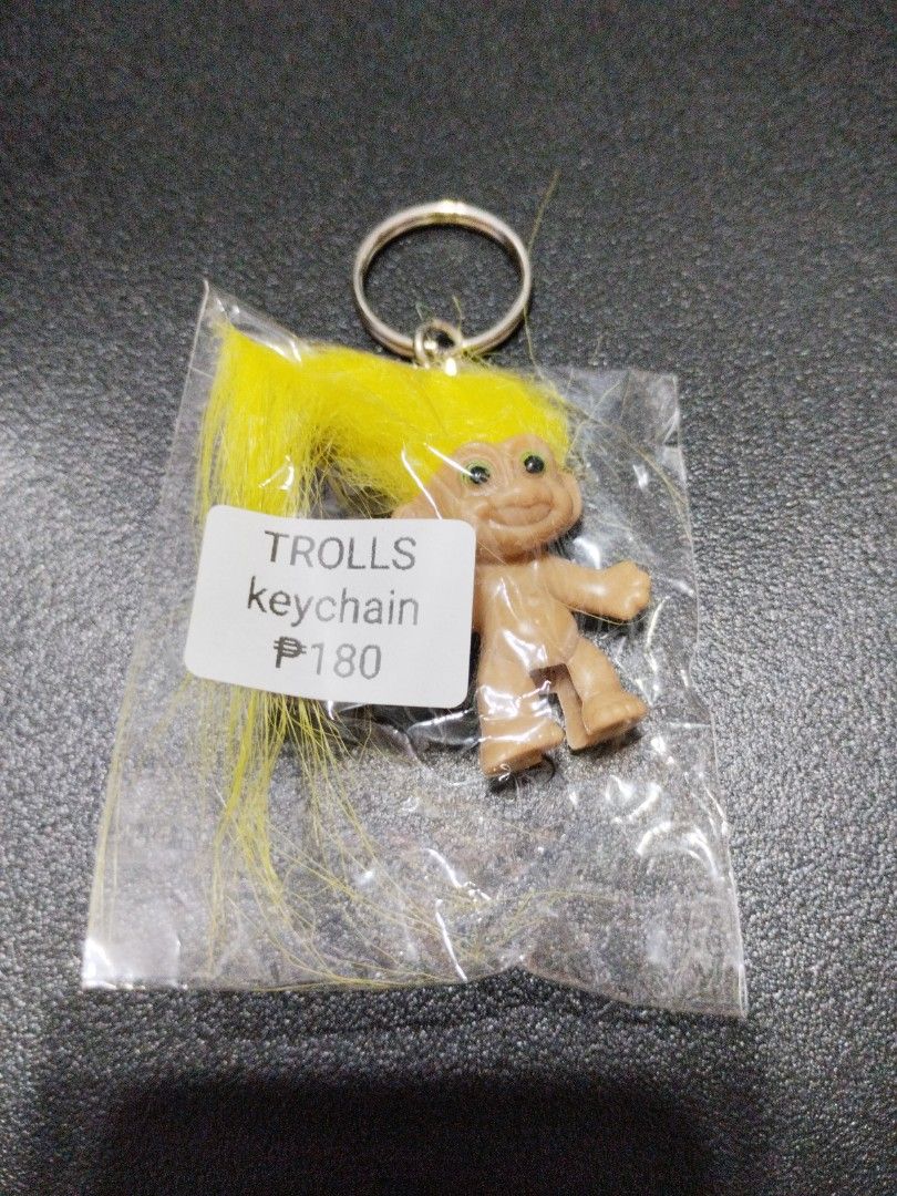 Trolls keychain (Category: Character Goods) located in Manila. Submitted by krystalchewey_ (Listing ID 1368000024, Image 3). Description: Actual Photo Posted bnew keychain 180php.