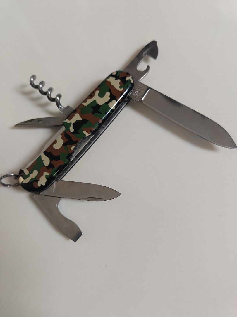 victorinox swiss knife 11 (Category: Knives & Chopping Boards) located in Manila. Submitted by goldenking0 (Listing ID 1367947606, Image 2). Description: .