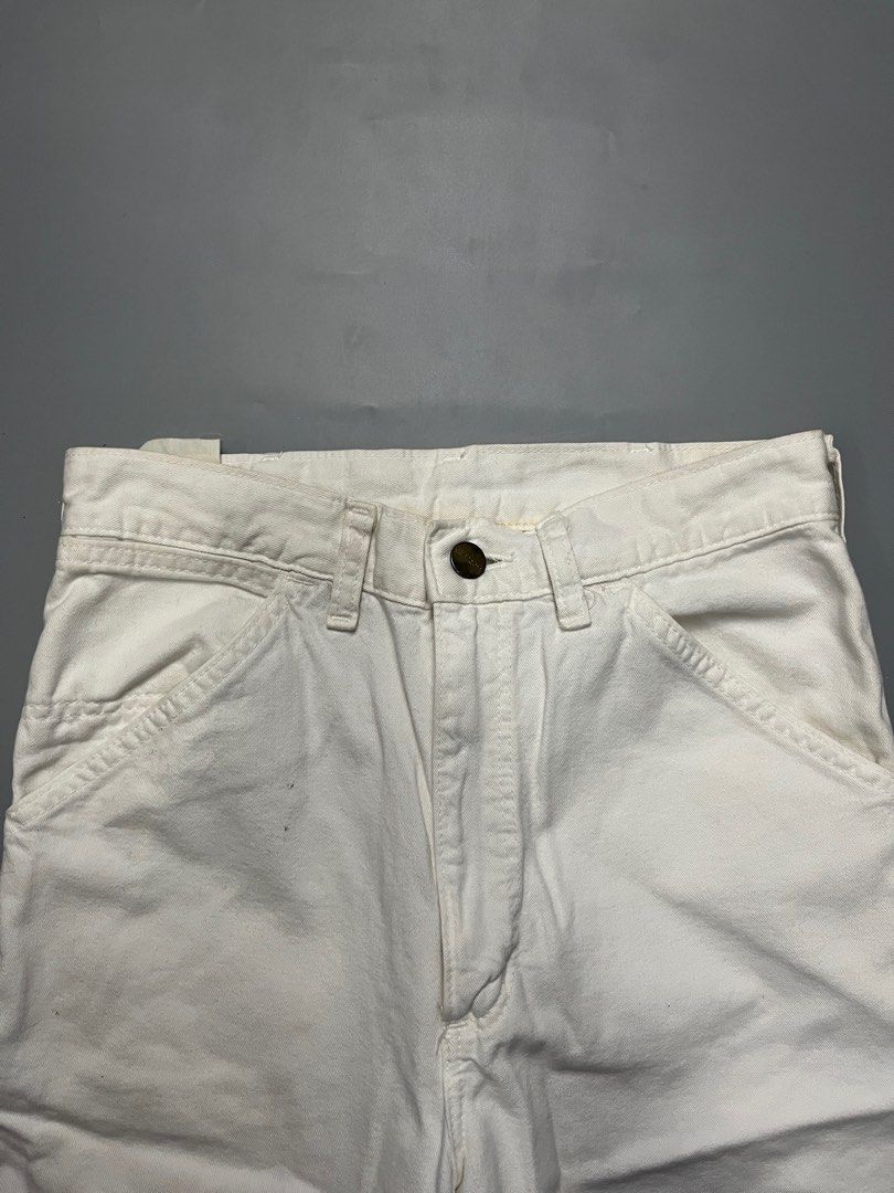 Vintage Carhartt Carpenter Jorts (Category: Shorts) located in Cebu City. Submitted by myspacebarisbroken (Listing ID 1367944221, Image 2). Description: Great condition Width: 27 fits up to 30 Length: 21 Issue: need wash.