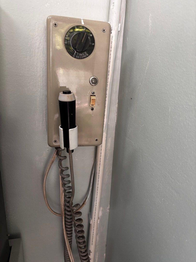 Wall mounted dental X-ray (Category: Medical Supplies & Tools) located in Pasig City. Submitted by cathddm (Listing ID 1367876576, Image 2). Description: Wall mounted dental periapical X-ray machine with developing box. For pick up only Location: Makati .