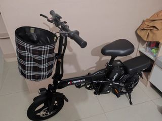 （分類：）位於 。 由 lqeudeud 提交（商品編號 1368049341，圖片 1）。簡介： 。