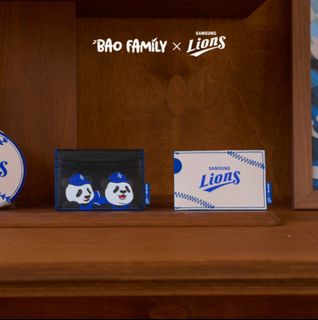 🆕 #EverlandParkPurchase KR🇰🇷 📦Pre-order Everland Park SAMSUNG LIONS X BAO FAMILY SMITH & LEATHER Raibbo and Hwebbo Genuine Leather Card Holder 🌟Online shop occasionally has small discounts🌟629776546858261125