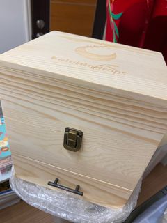 （分類：）位於 。 由 moyasells 提交（商品編號 1368090743，圖片 1）。簡介： 。