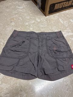 (Category: ) located in . Submitted by shopaholicmo (Listing ID 1368185181, Image 1). Description: .