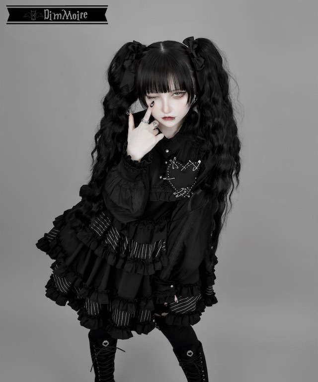 Authentic Dimmoire Gothic Frill Dress in black jirai kei jiraikei