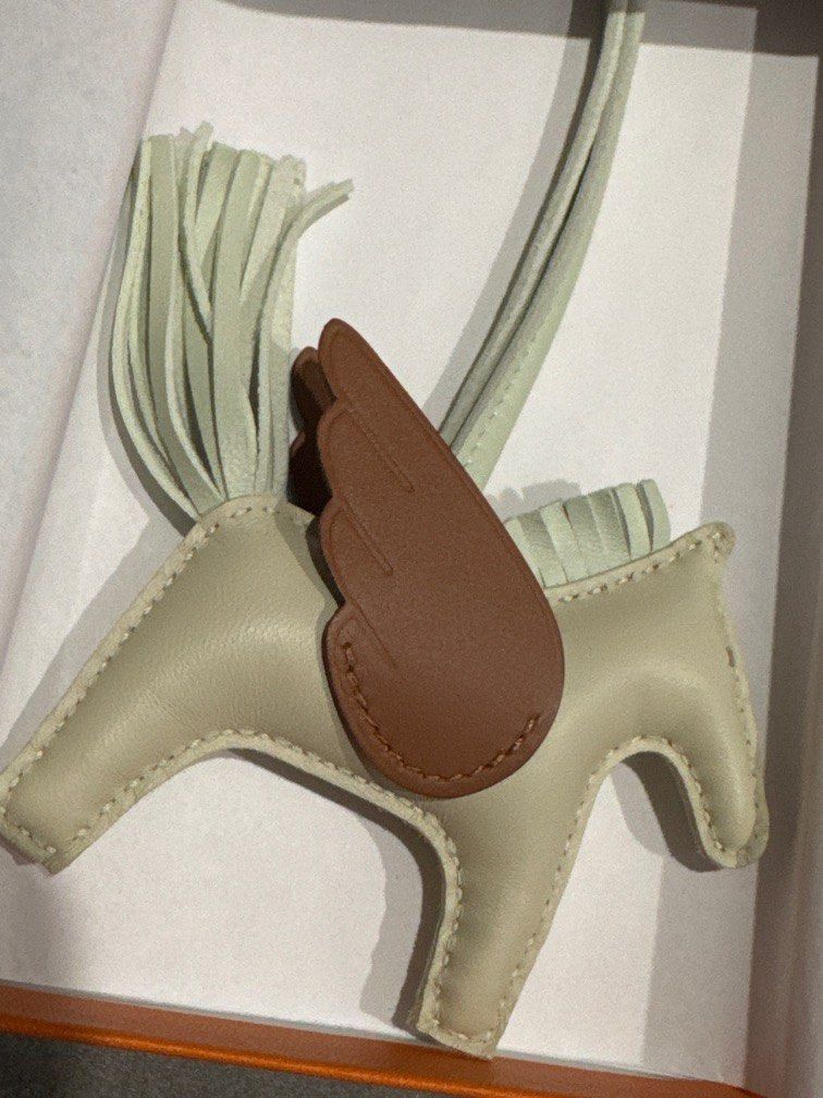 Authentic Hermes Pegasus Rodeo PM (Category: Luxury Accessories) located in Quezon City. Submitted by breakmyfashion (Listing ID 1368195605, Image 2). Description: Comes in full set with receipt, box and paperbag. .