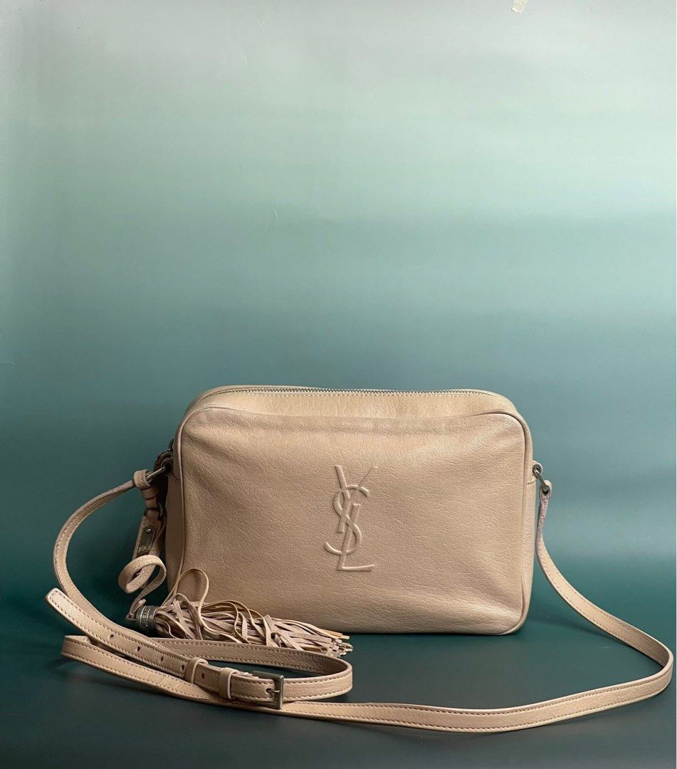 Authentic Ysl camera bag tassel (Category: Luxury Bags & Wallets) located in Quezon City. Submitted by jhaediah (Listing ID 1368112318, Image 1). Description: ❣️camera bagysl tassel Rank AB Inclusion: dustbag code 16 .