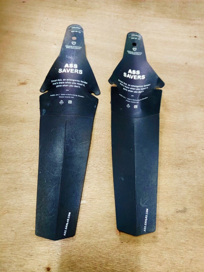 Bike accessories set (Category: Everything Else Others) located in Alfonso. Submitted by mrasterisk (Listing ID 1368090559, Image 3). Description: Yung iba used na pero good condition at good working pa, pero yung iba naman is brandnew..