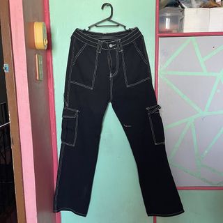 (Category: ) located in . Submitted by lanyc_ (Listing ID 1368074969, Image 1). Description: .