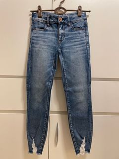 （分類：）位於 。 由 tifffdeclutters 提交（商品編號 1368137898，圖片 1）。簡介： 。