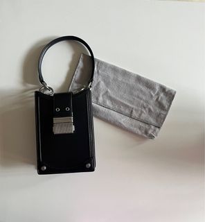 (Category: ) located in . Submitted by preloved.catijah (Listing ID 1368099918, Image 1). Description: .