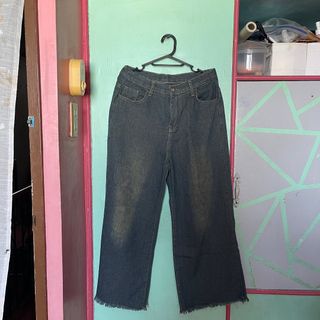 (Category: ) located in . Submitted by lanyc_ (Listing ID 1368075268, Image 1). Description: .