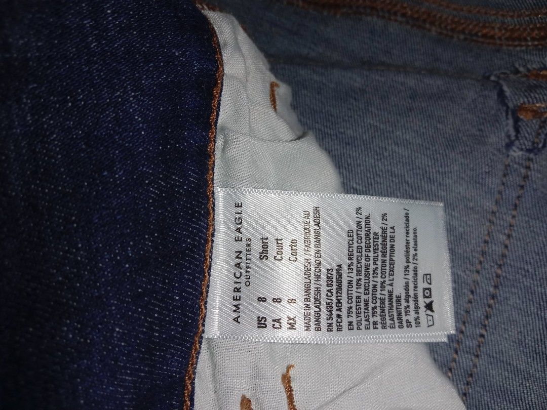 Denims (Category: Jeans) located in Quezon City. Submitted by Isssa (Listing ID 1368102893, Image 3). Description: these are personal items and bought from the US.