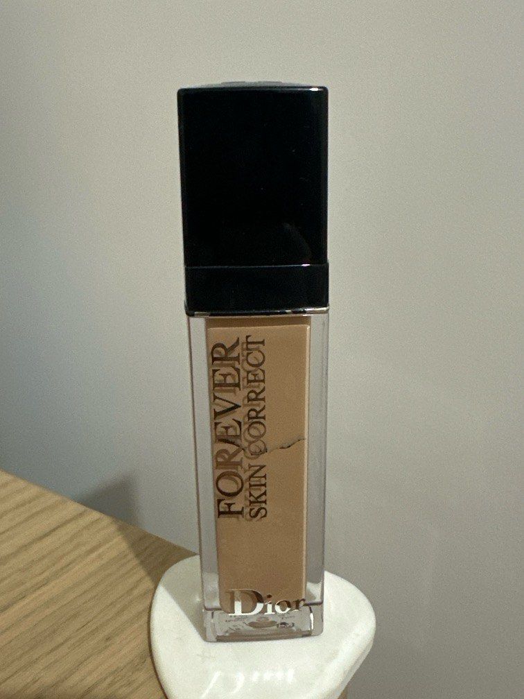 Dior Forever Concealer - Shade 2W (Category: Makeup) located in Caloocan City. Submitted by ceeveeeeee (Listing ID 1368157728, Image 1). Description: Around 60% left RFS: Decluttering.