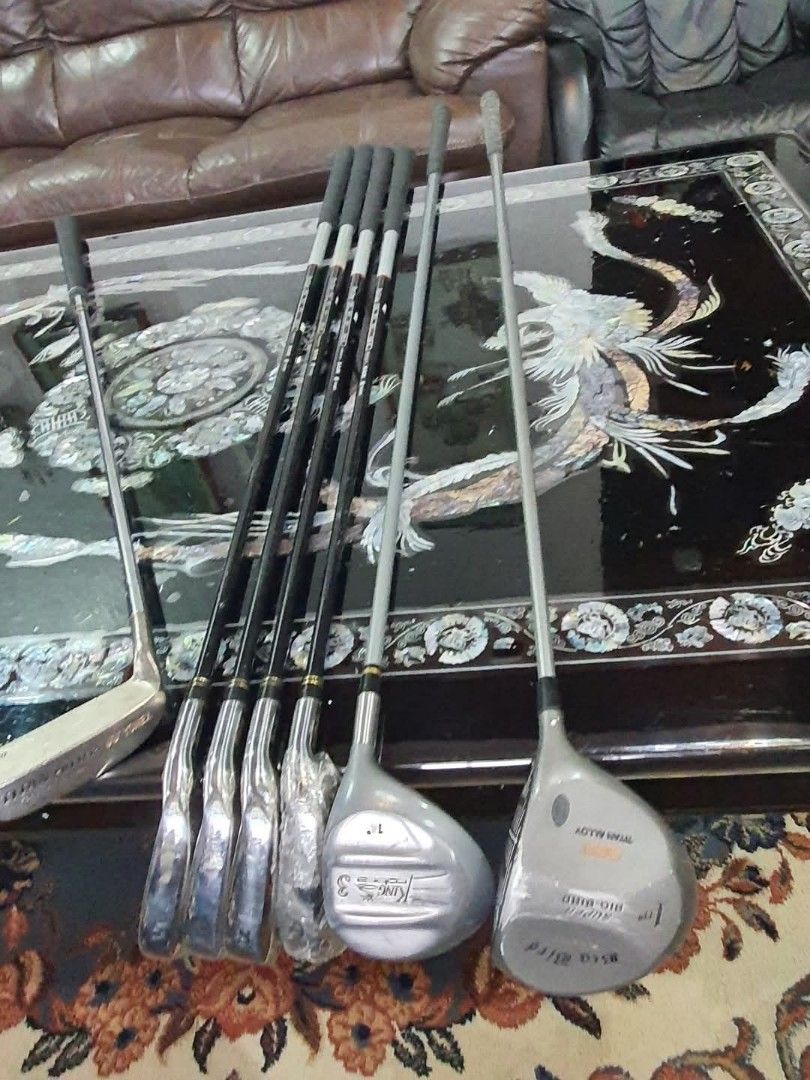 GOLF HALF SET (Category: Golf) located in Paranaque City. Submitted by chips24 (Listing ID 1368076375, Image 2). Description: For Sale half set with range bag for only 2.8k pick up Bf Paranaque free shipping within MM..