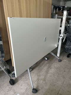 （分類：）位於 。 由 hkdeartree 提交（商品編號 1368093447，圖片 1）。簡介： 。