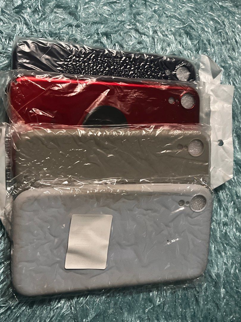 Iphone XR casing (Category: iPhone X Series) located in Quezon City. Submitted by 888qmart (Listing ID 1368149925, Image 1). Description: Selling iphone XR casing, with free AirPods 2nd gen Case.