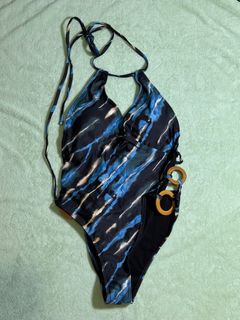(Category: ) located in . Submitted by rojune (Listing ID 1368189244, Image 1). Description: .