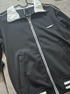（分類：）位於 。 由 ranee1030 提交（商品編號 1368083213，圖片 1）。簡介： 。