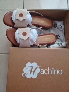(Category: ) located in . Submitted by hanzcloset (Listing ID 1368120444, Image 1). Description: .