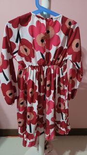 (Category: ) located in . Submitted by beeauty_closet (Listing ID 1368111056, Image 1). Description: .