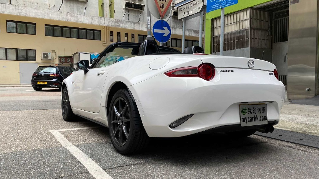 Mazda MX5 RS Manual62864837833347111