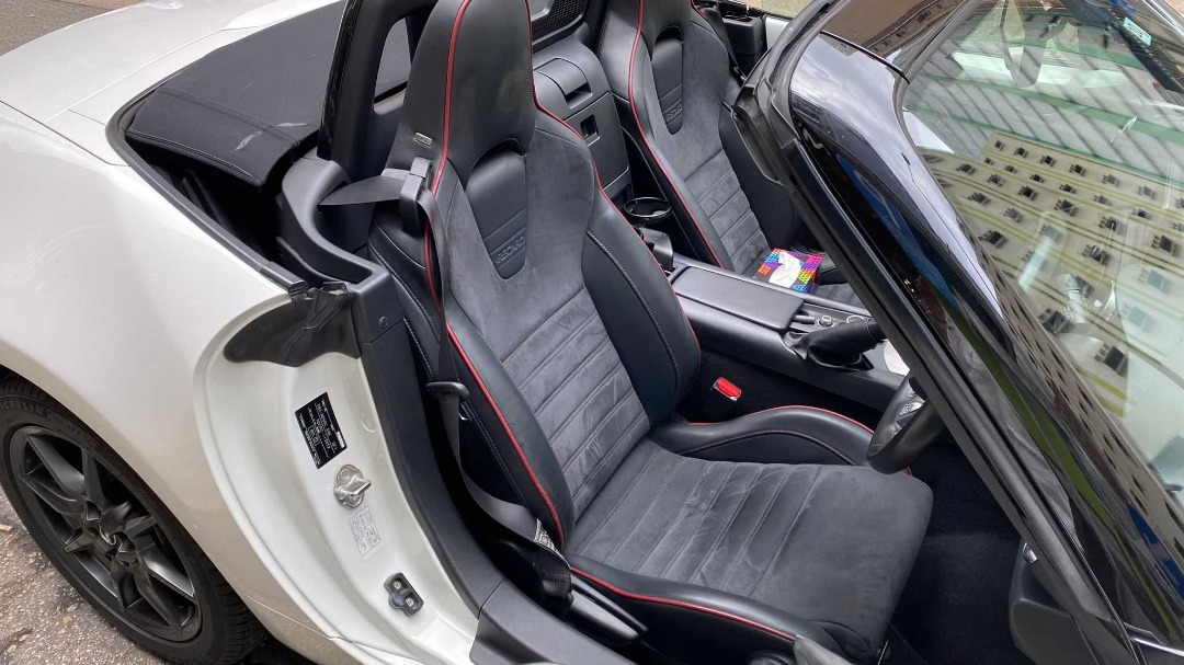 Mazda MX5 RS Manual62864837833347113