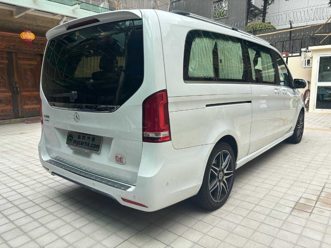 Mercedes-Benz V260 AMG EXCLUSIVE EXTRA LONG Automatic62864837785858112