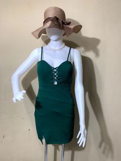 (Kategori: ) berada di . Dikirim oleh esperanzaboutique (ID iklan 1368114211, Gambar 1). Deskripsi: .