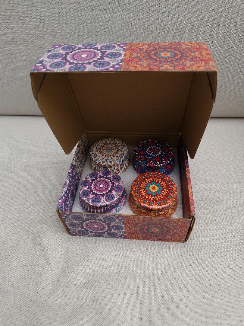 NEW. Scented Candle Set.65074880233985111