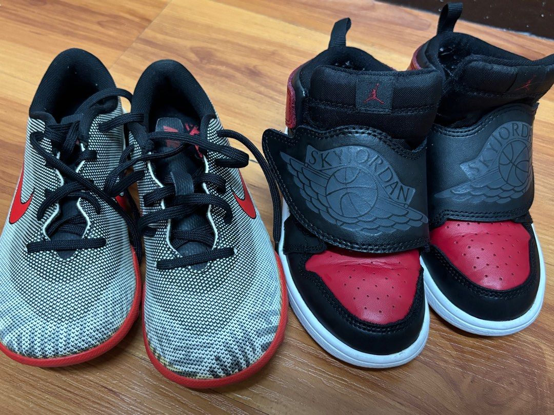 Nike (Category: Sneakers) located in Pateros City. Submitted by rdrd23 (Listing ID 1368047974, Image 3). Description: For sakee nike shoes for kids!! 1500 only for 2 pairs of shoes!! Like new, For age 3-4yrs old.