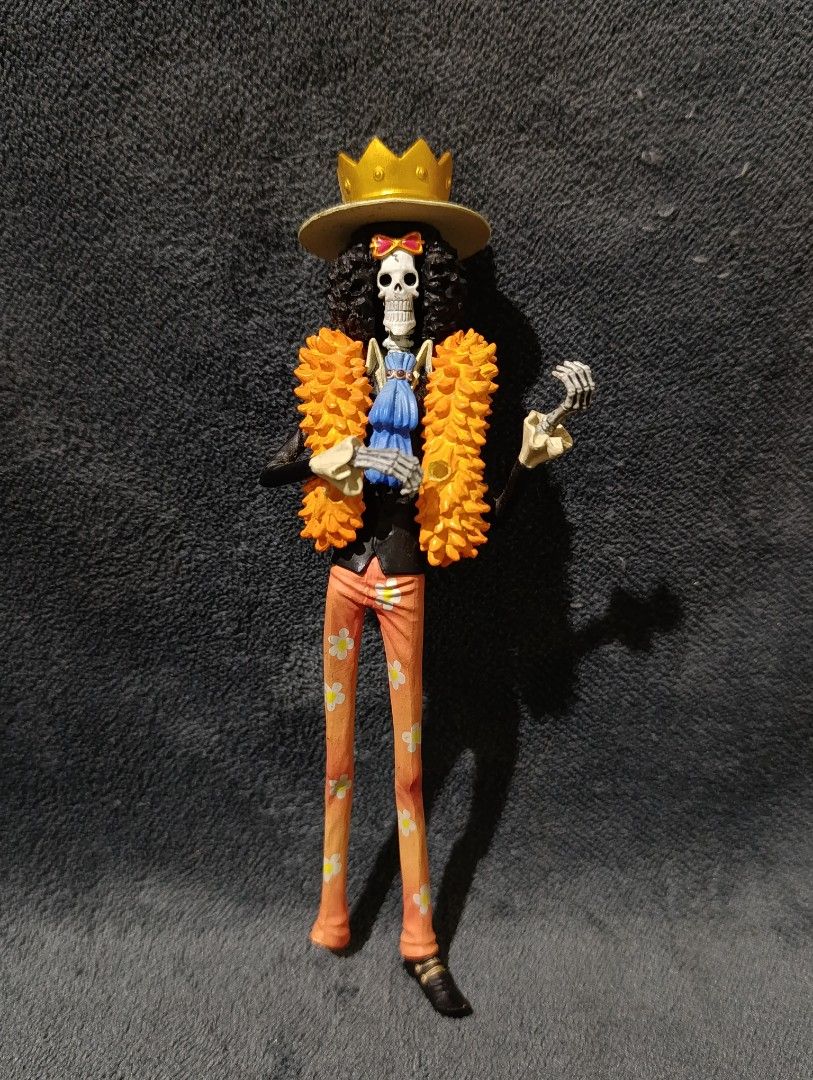 One Piece Brook (Category: Figurines & Statues) located in Marikina City. Submitted by beeeekenneth (Listing ID 1368101567, Image 1). Description: One Piece Brook some parts are missing 7 inches tall Location: Marikina + we can do Lalamove for shipment and Gcash for payment pm for interested.