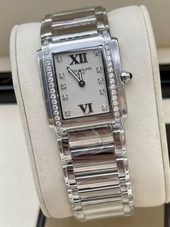 (Category: ) located in . Submitted by jamesdywatches (Listing ID 1368092472, Image 1). Description: .