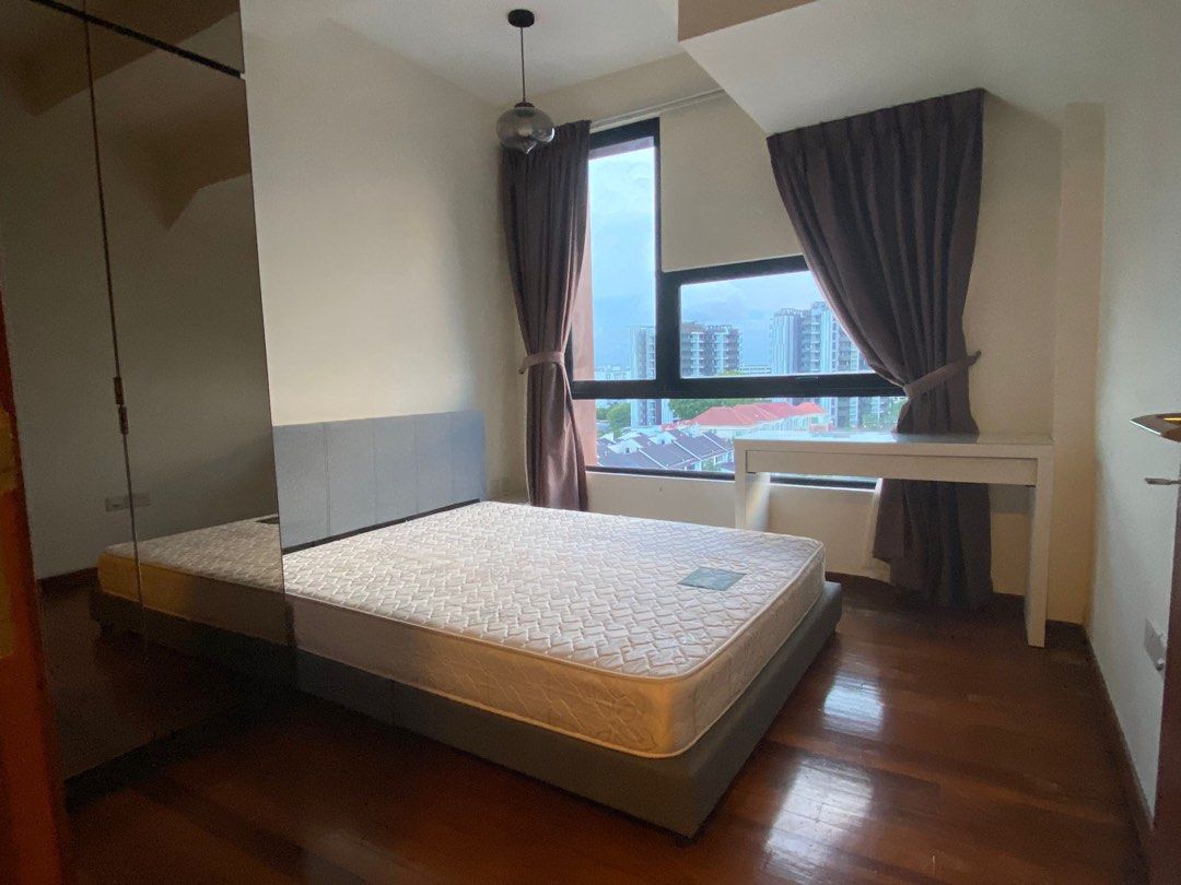 Pent House (Freehold) - Qube Suites62863113756547114