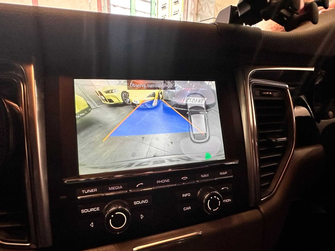 Porsche MACAN S Automatic498321551555962886